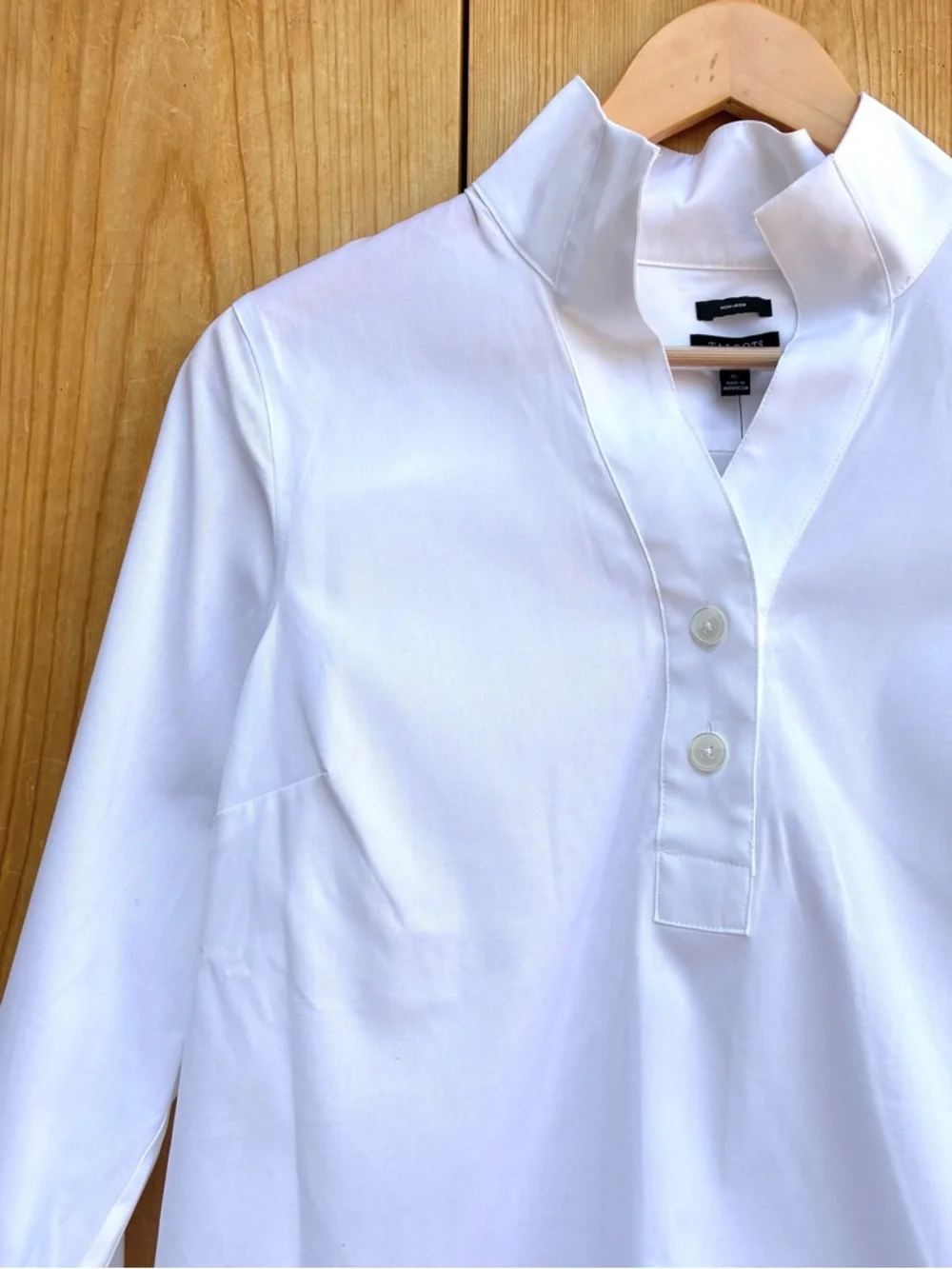 Talbots NWT White Non-Iron Popover Sz MP - Picture 4 of 7